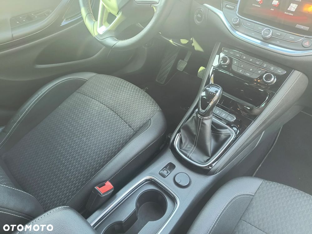 Opel Astra 1.6 CDTI Elite S&S - 20