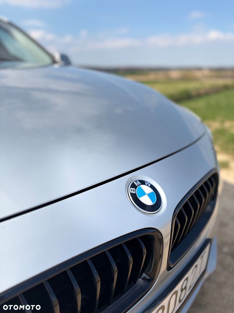 BMW Seria 3 318d - 21