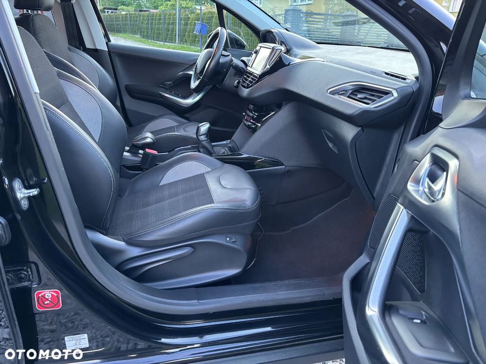 Peugeot 2008 1.6 BlueHDi Allure - 9