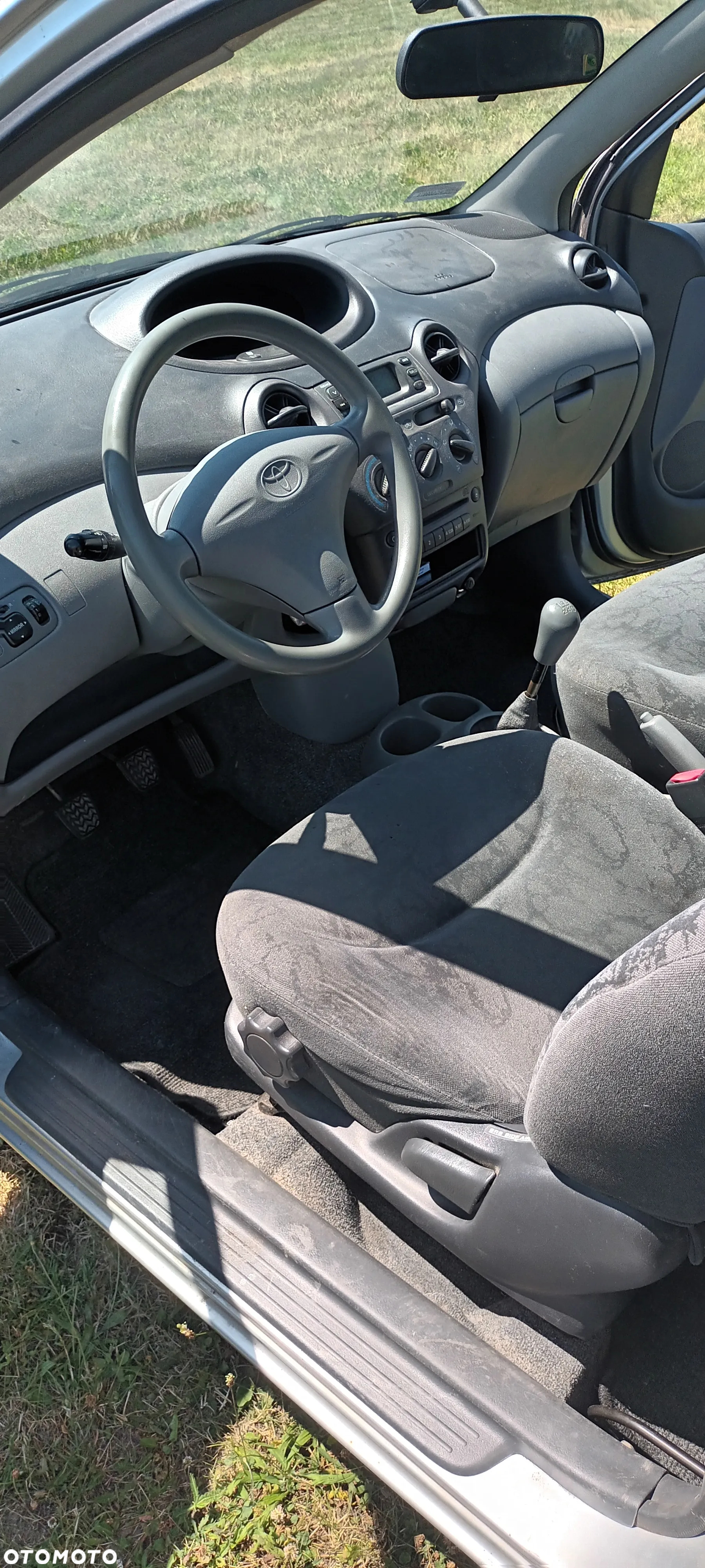 Toyota Yaris 1.3 Luna - 4