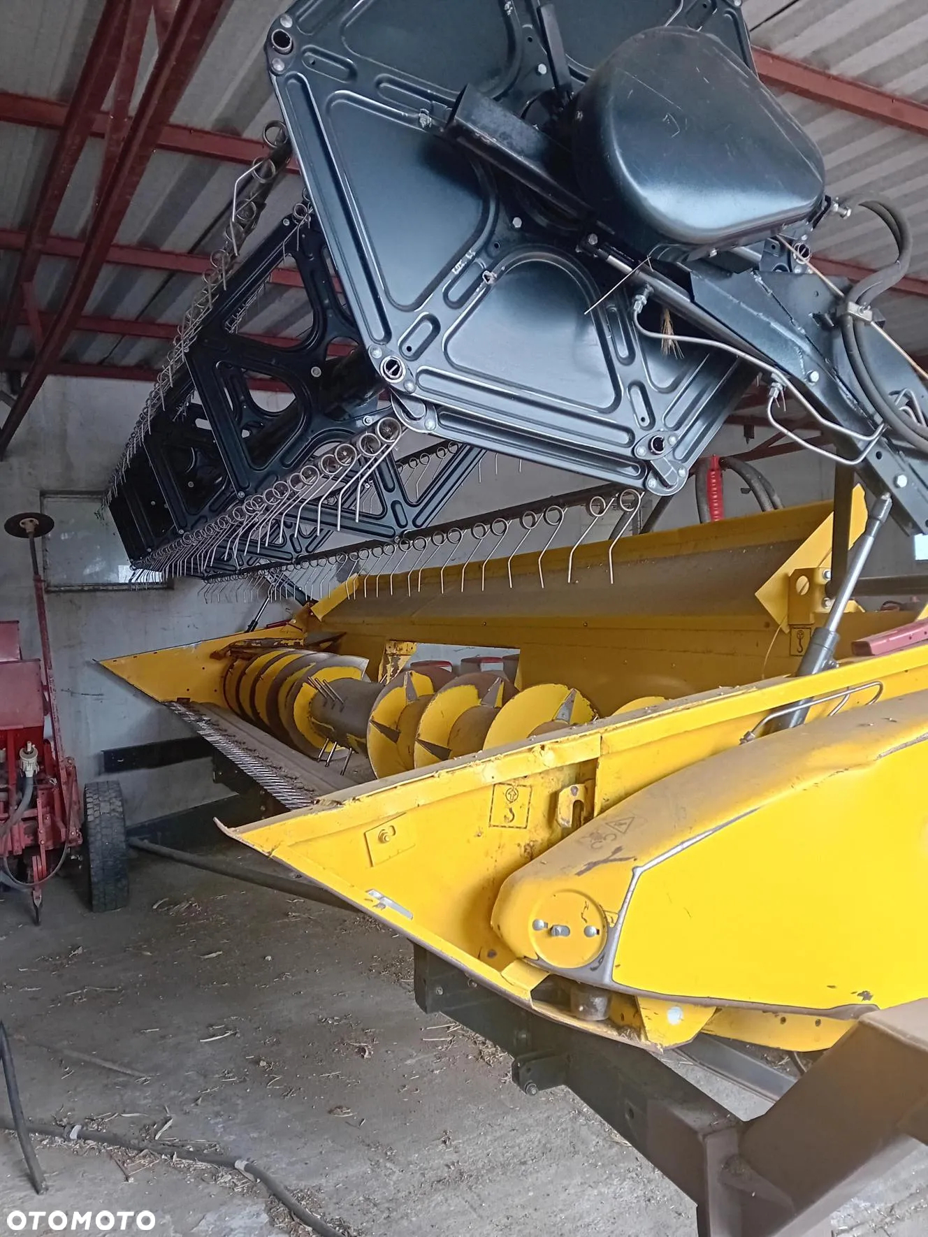 New Holland - 6