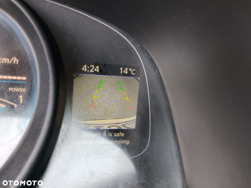 Nissan ENV 200 Maxi - 14