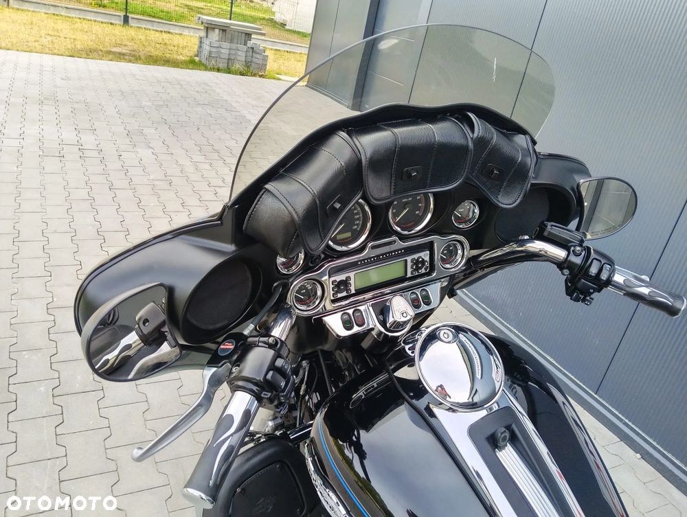 Harley-Davidson Touring Electra Glide - 10