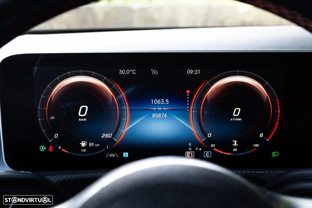 Mercedes-Benz CLA 180 d 7G-DCT AMG Line - 16