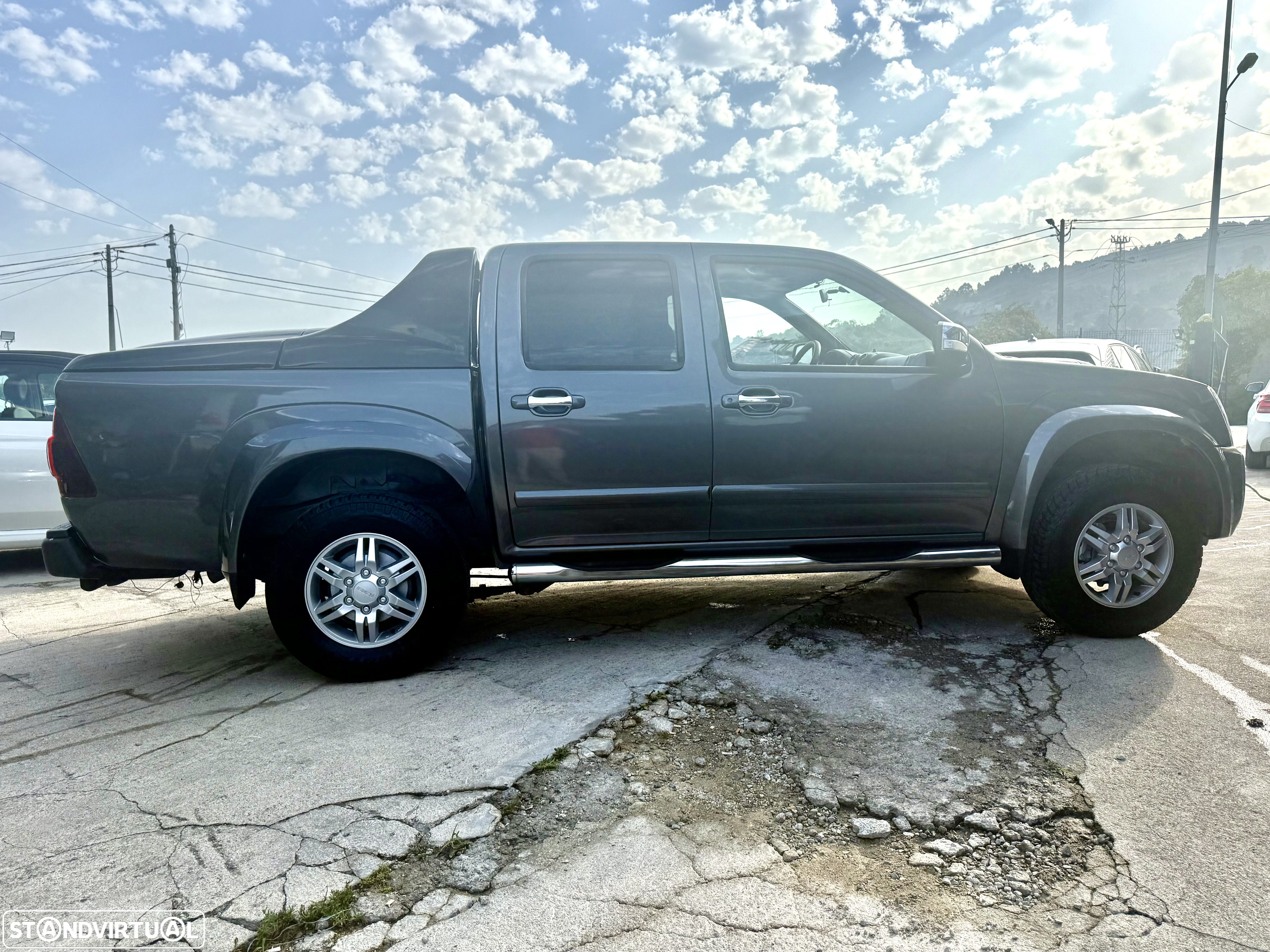 Isuzu D-Max 3.0 DTi CD 4WD LS Izutronic - 40