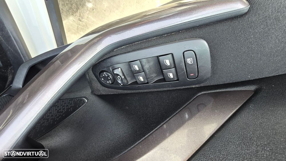 Peugeot 2008 1.4 HDi Active - 18