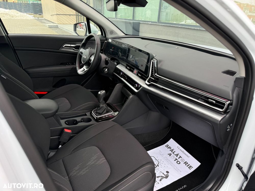 Kia Sportage 1.6 T-GDI 2WD Eco-Dynamics + (48V M-H) Ultimate Edition - 35