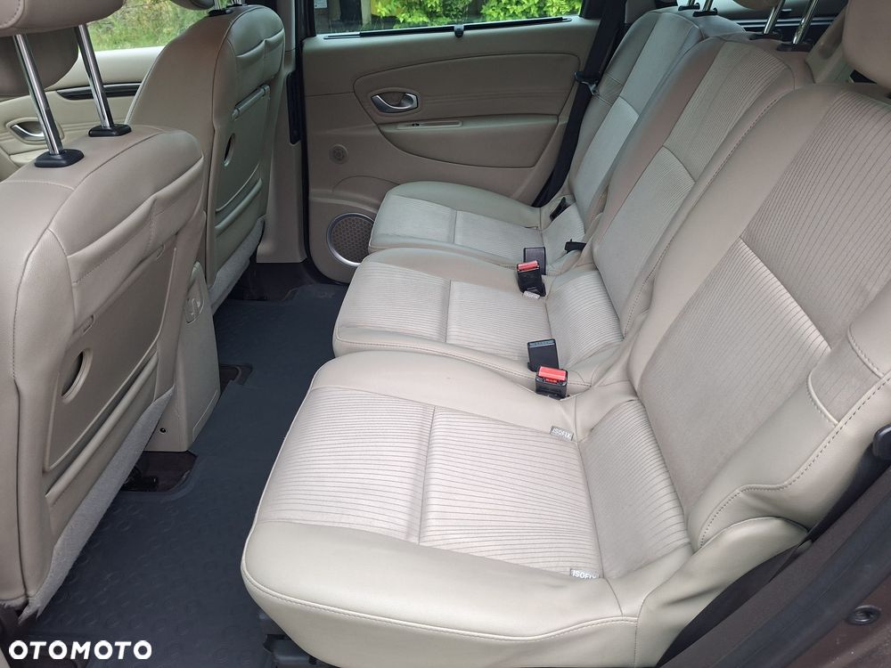 Renault Scenic - 5