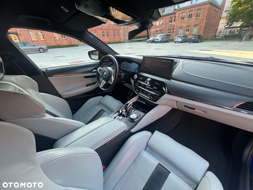 BMW M5 - 8
