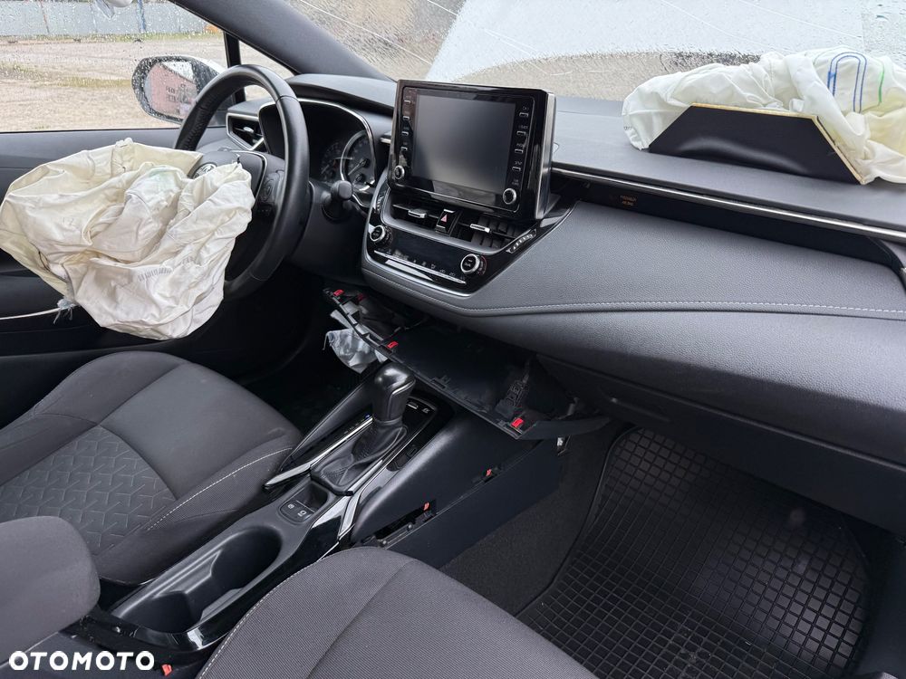 Toyota Corolla 1.8 Hybrid Comfort - 31