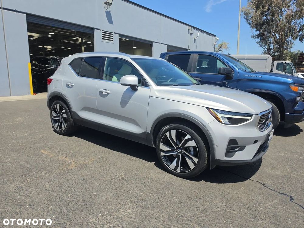 Volvo XC 40 B5 B AWD Ultimate Bright - 1