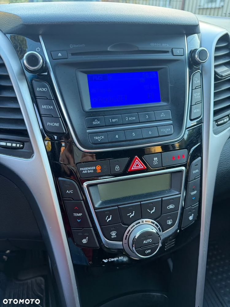 Hyundai i30 1.6 CRDi Comfort - 13
