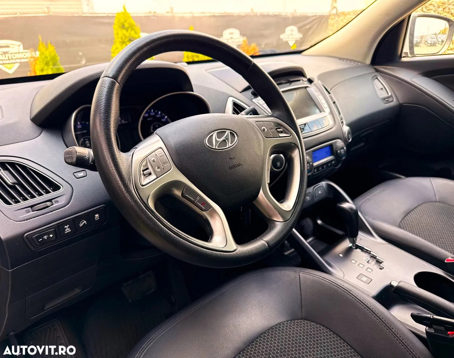 Hyundai ix35 2.0 CRDI High 4WD GLS Aut. Luxury - 14