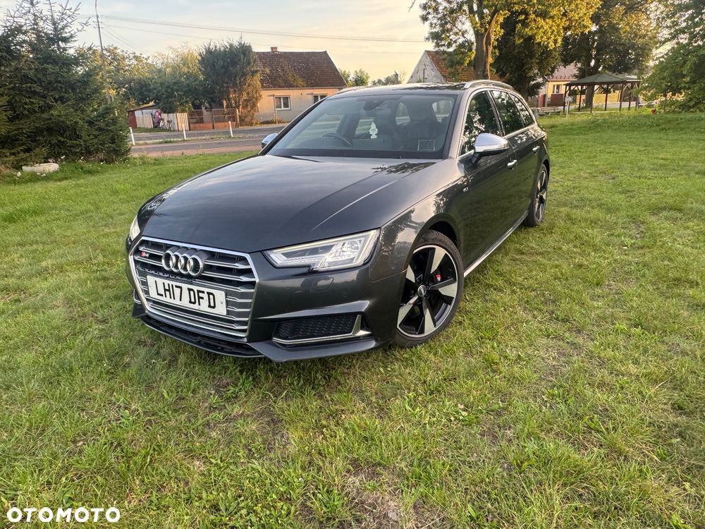 Audi S4 Avant 3.0 TFSI Quattro Tiptronic - 1