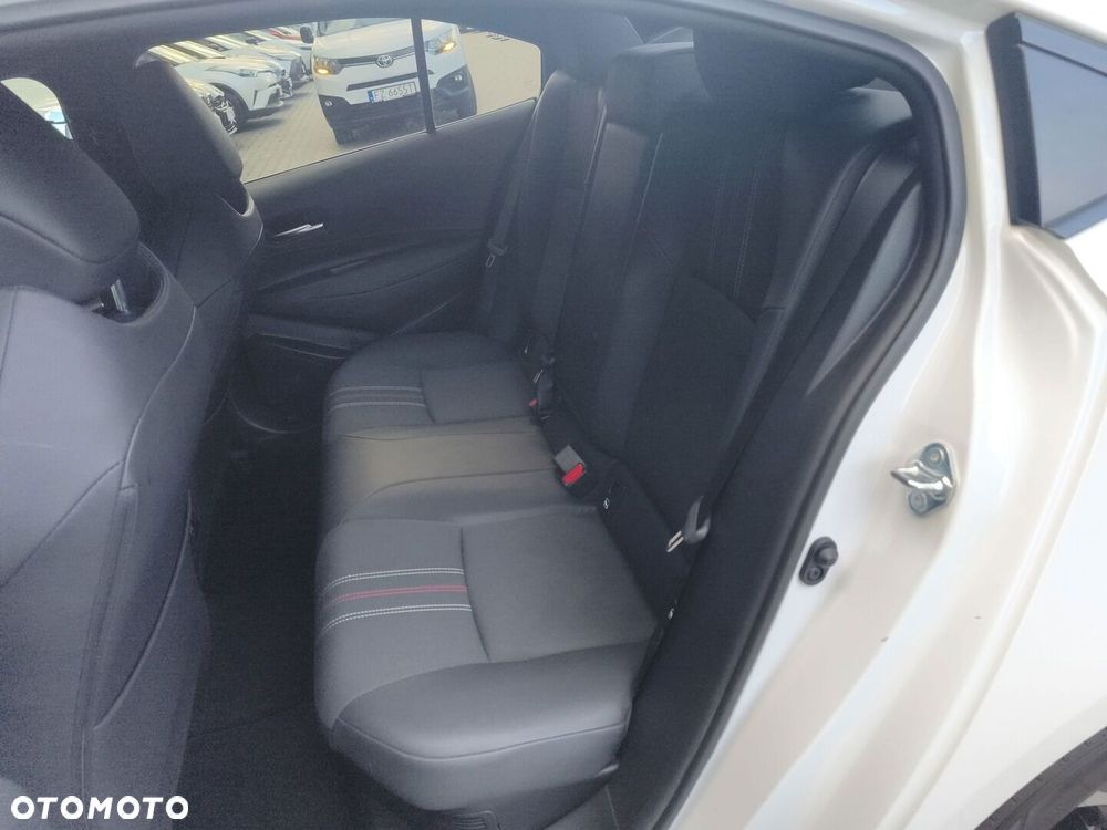Toyota Corolla 1.8 Hybrid GR Sport - 25