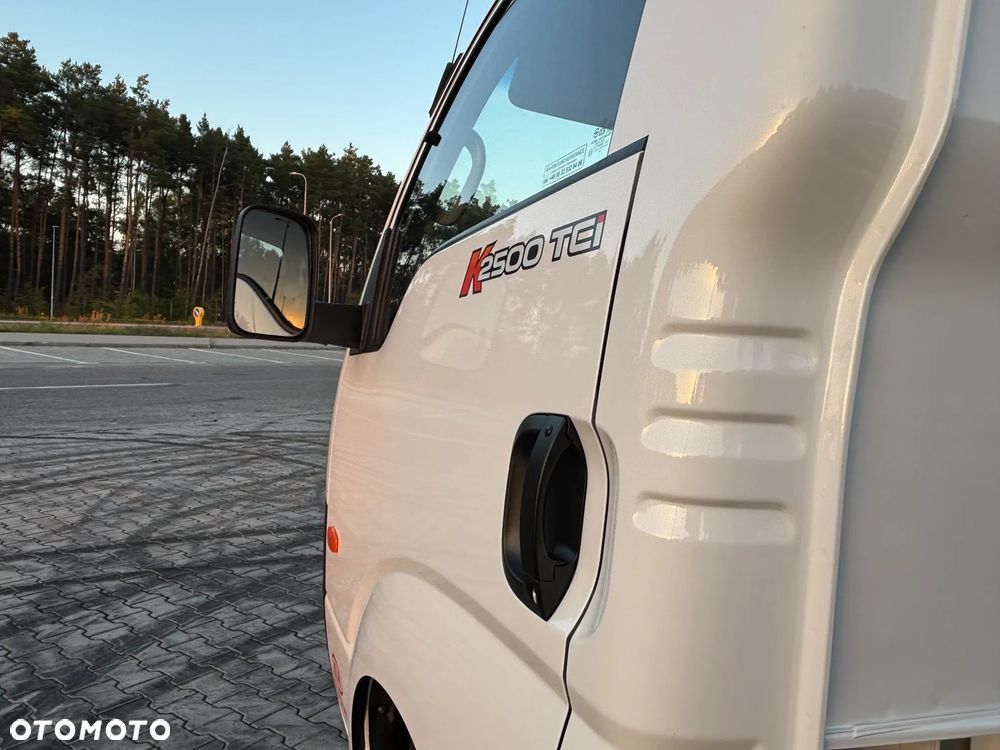Kia K2500 TCI - 36