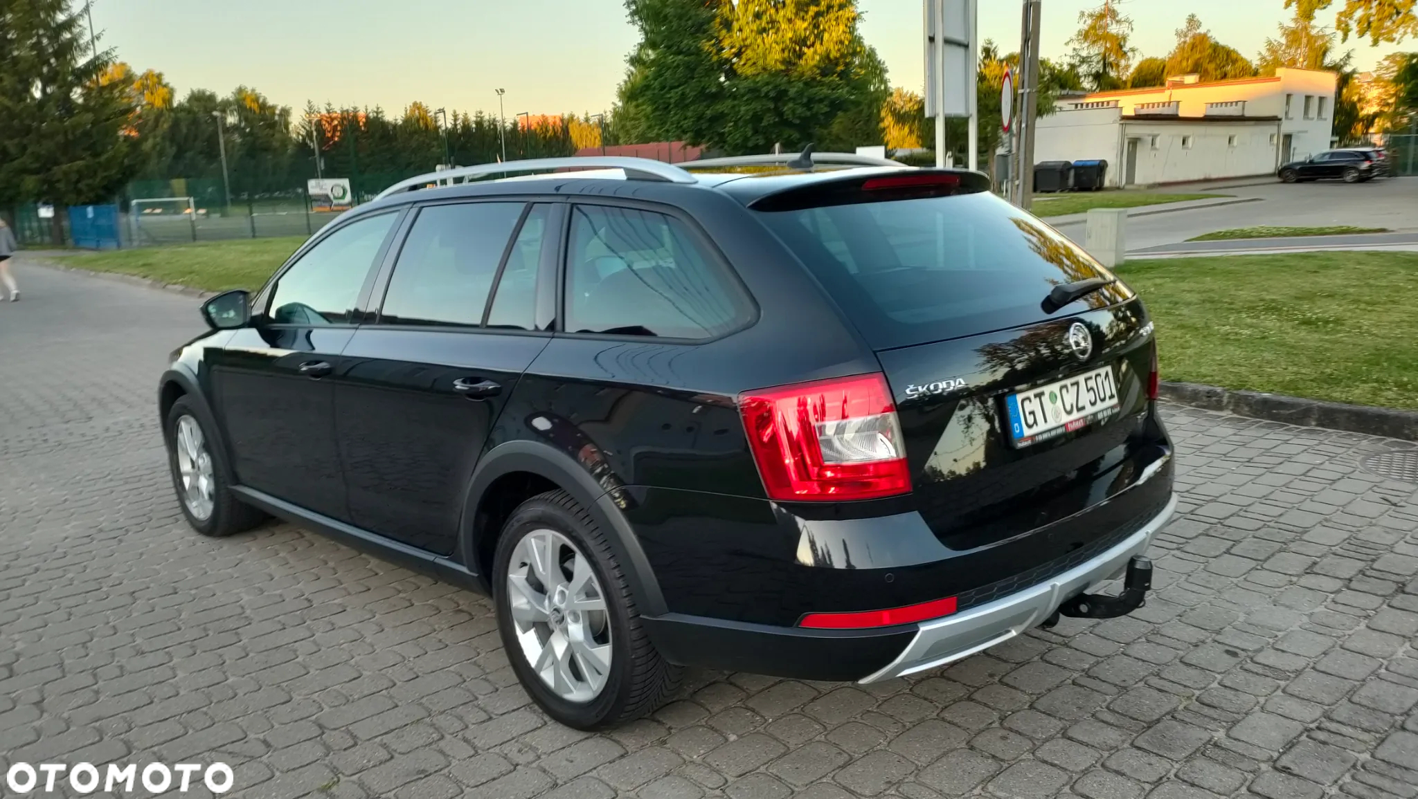 Skoda Octavia Scout 2.0 TDI 4x4 DSG - 5