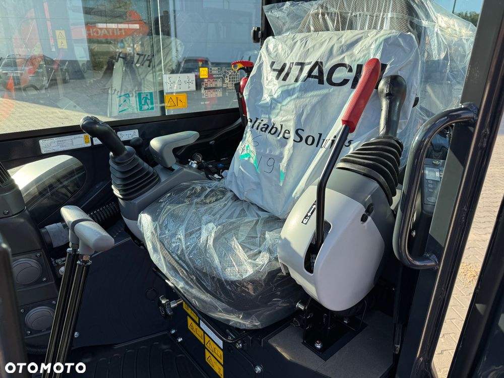 Hitachi ZX26-6 2740kg - 15
