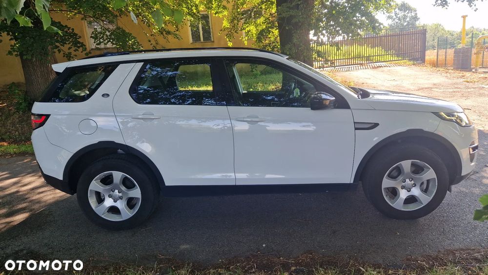 Land Rover Discovery Sport 2.0 eD4 HSE - 6