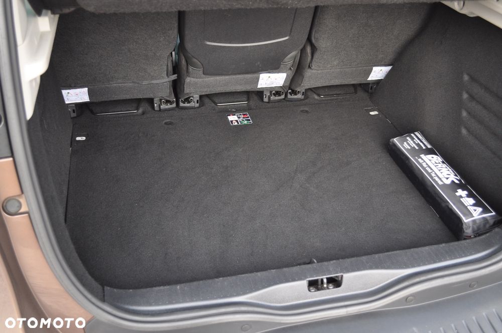 Renault Scenic 1.5 dCi Dynamique - 23