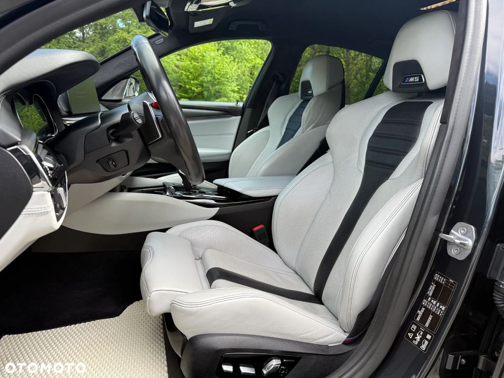 BMW M5 - 9