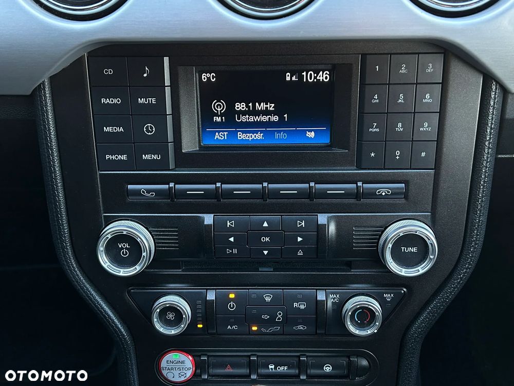 Ford Mustang 3.7 V6 - 12