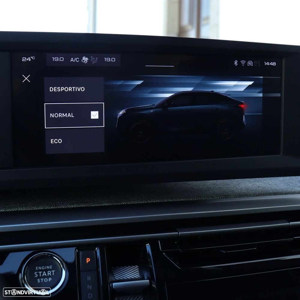 Peugeot 3008 1.2 Hybrid Allure e-DCS6 - 23