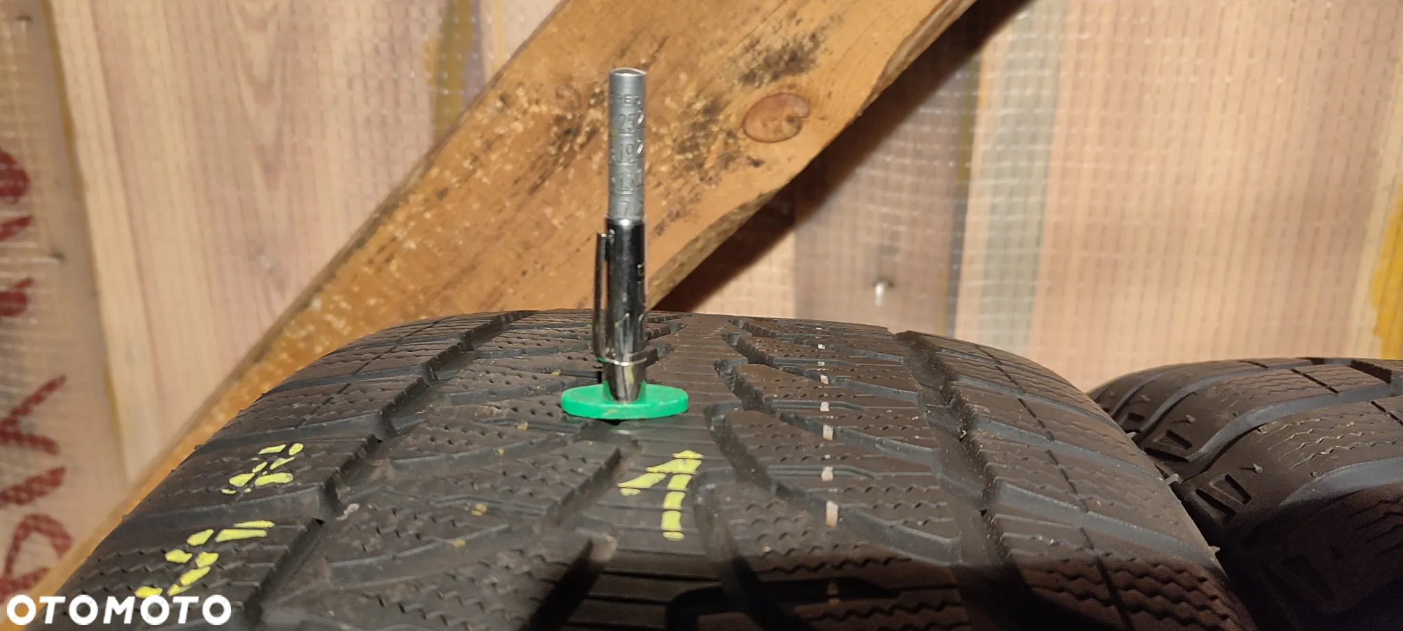Opony 255/55R18 BRIDGESTONE BLIZZAK LM-80 EN ZIMA Komplet - 7