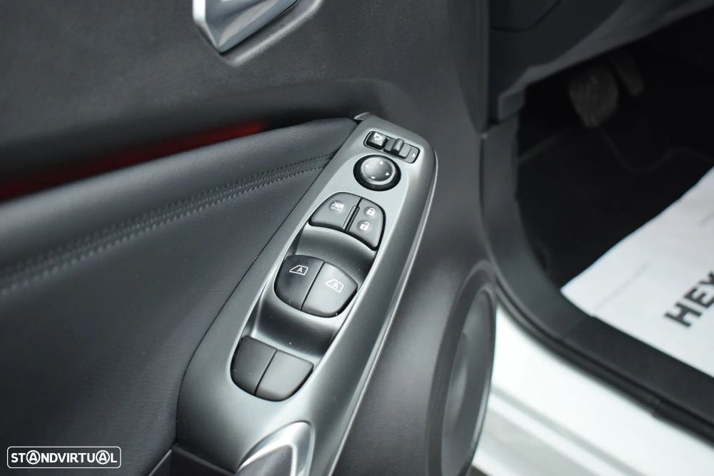 Nissan Juke 1.0 DIG-T N-Connecta NAV. DCT - 12