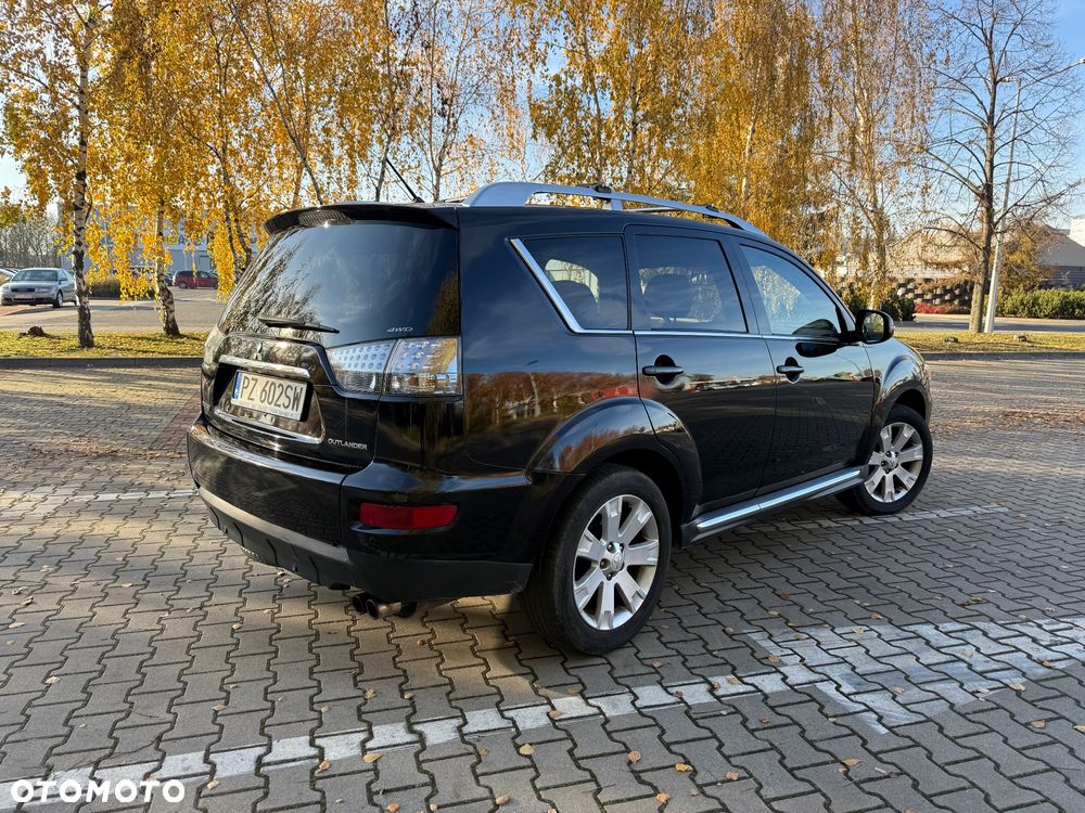 Mitsubishi Outlander 09-13 - 10