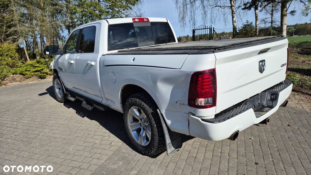 Dodge RAM 5.7 4x4 - 4