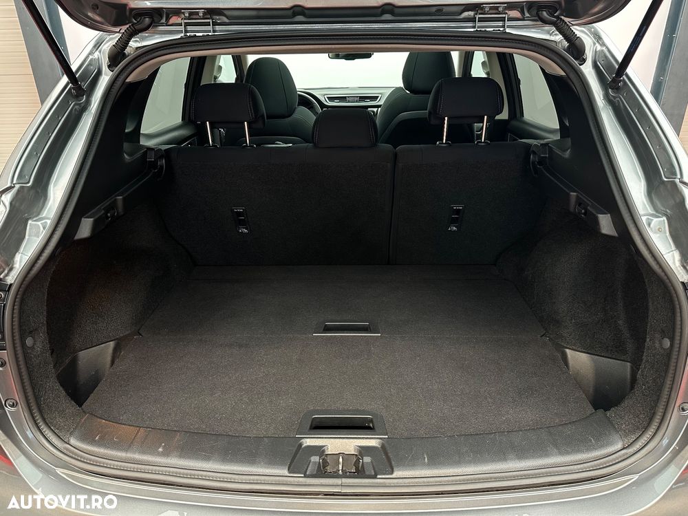 Nissan Qashqai - 38