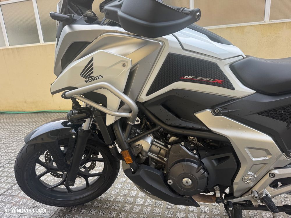 Honda NC750X 2022 - 8