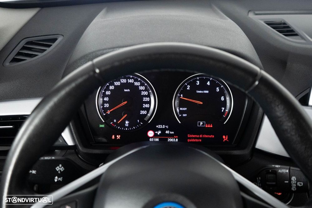 BMW X1 25 e xDrive - 23