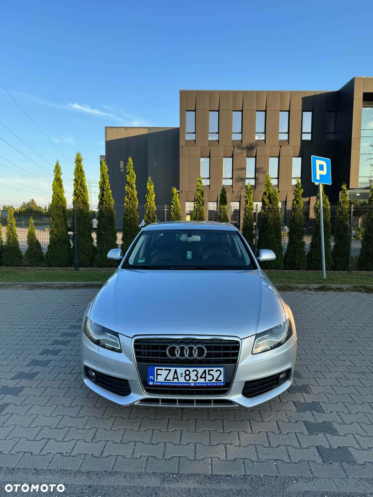 Audi A4 Limousine - 2
