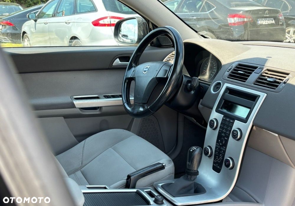 Volvo S40 - 11