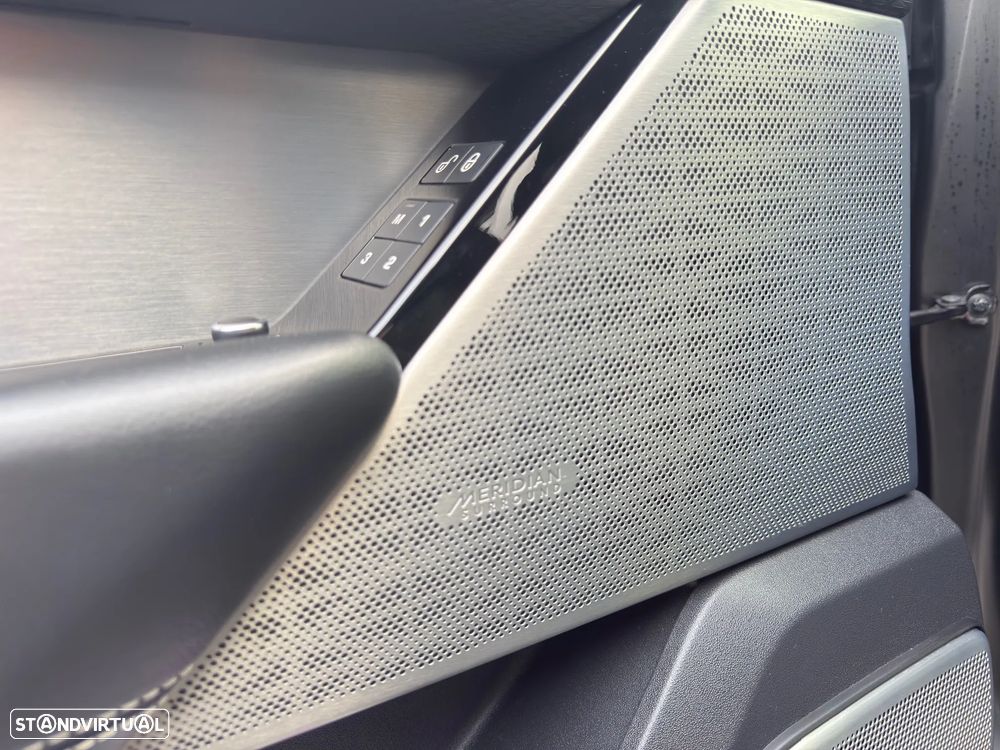 Land Rover Range Rover Velar 3.0d R-Dynamic - 16