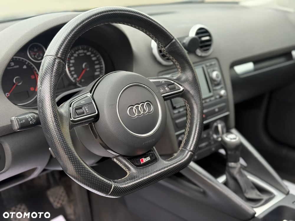 Audi A3 Sportback - 13