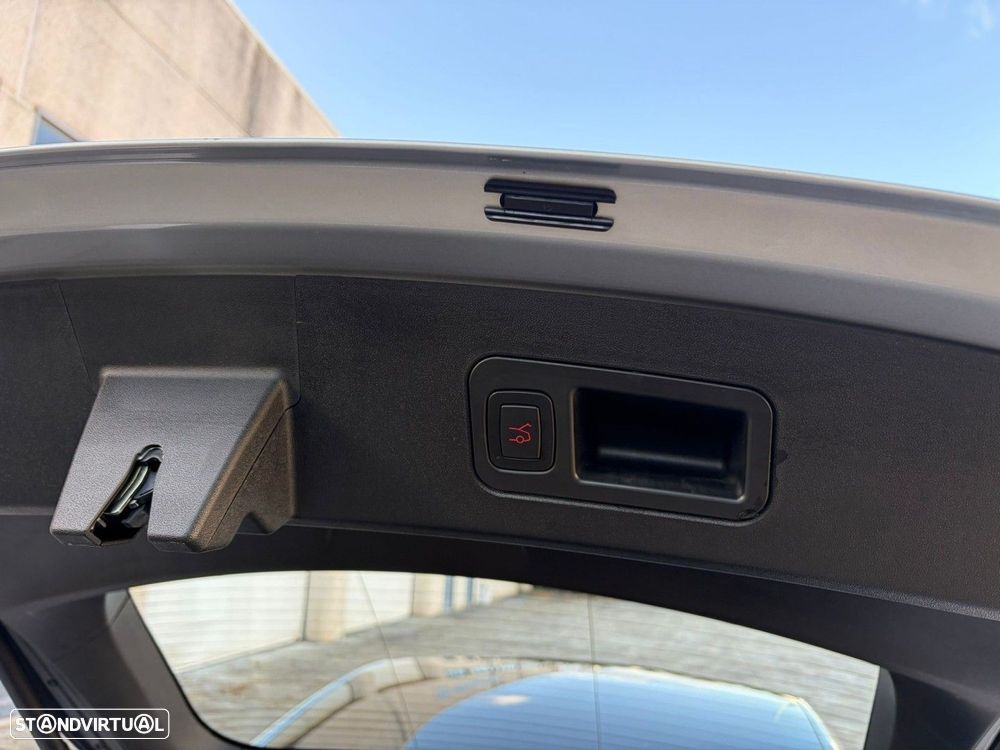 Tesla Model S 75D - 23