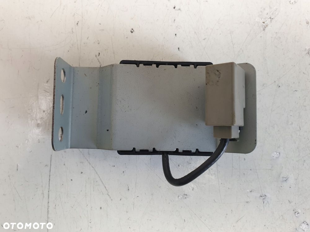 Nissan Primera P12 MODUŁ ANTENY GPS 25975AV620 - 11