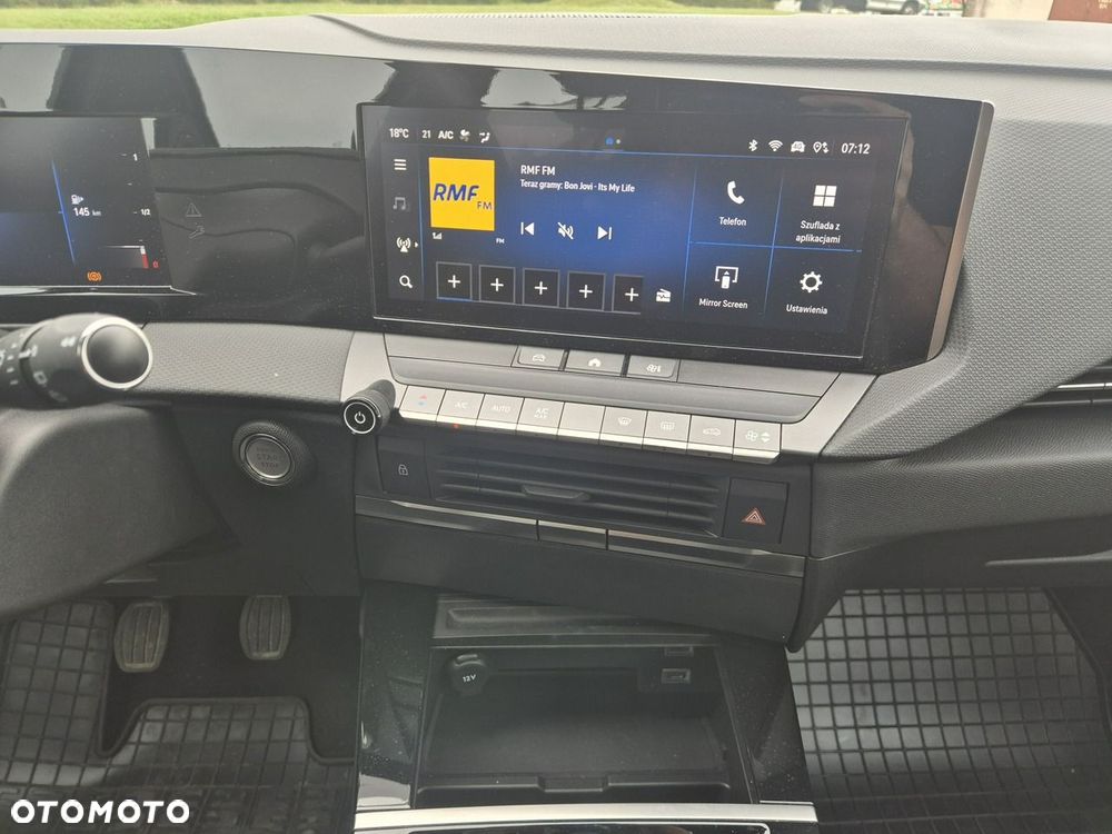 Opel Astra 1.2 Turbo Edition - 15