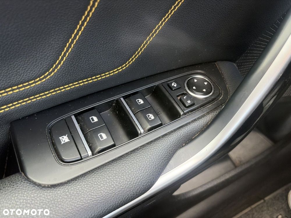 Kia XCeed - 38