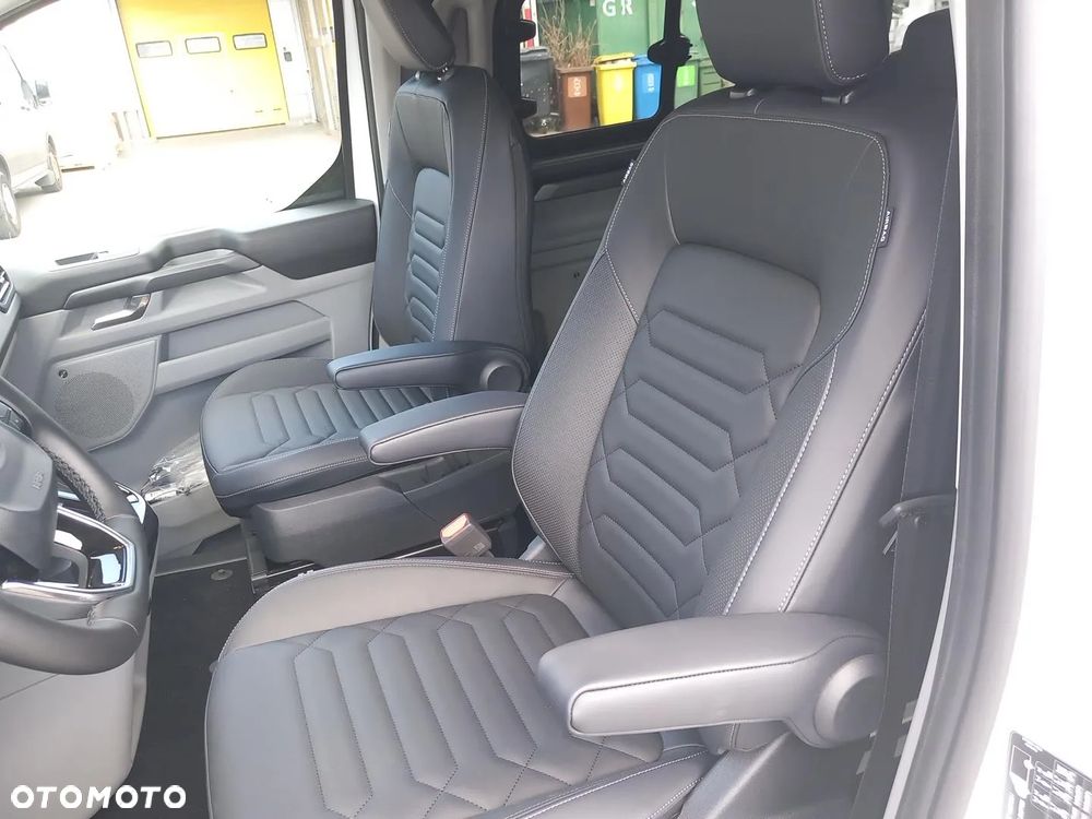 Ford Tourneo Custom 2.0 EcoBlue 320 AWD L2 Titanium X - 11