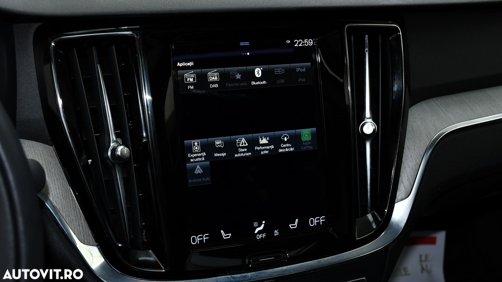 Volvo S60 T8 Recharge AWD Geartronic RDesign - 17