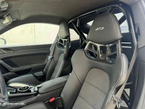 Porsche 911 (992) - 7