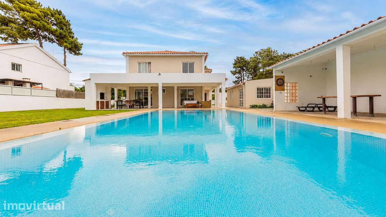 Moradia Privada Excecional num Grande Empreendimento na Aroeira - Grande imagem: 4/22