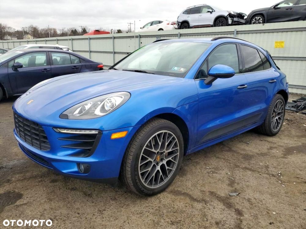 Porsche Macan - 1