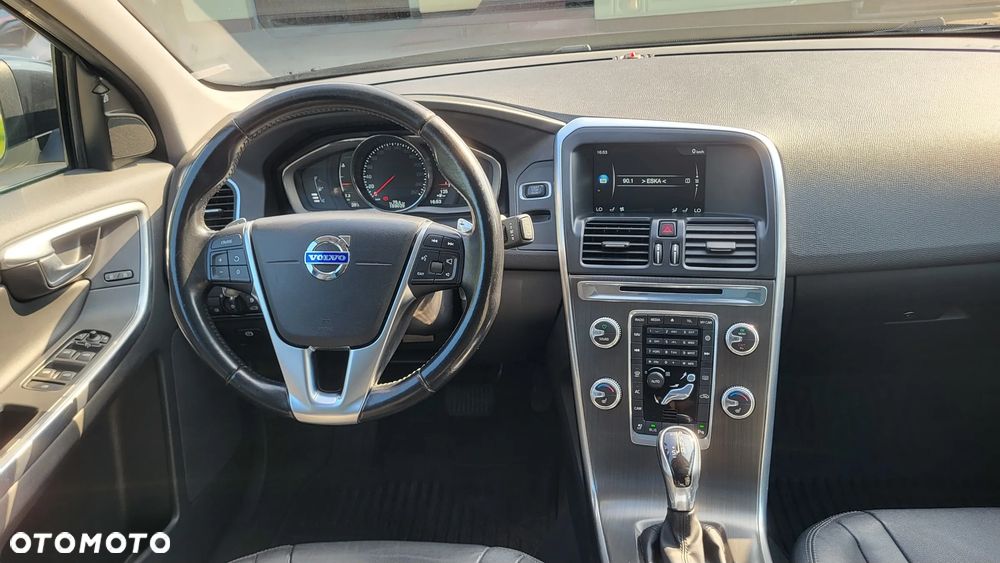 Volvo XC 60 - 16
