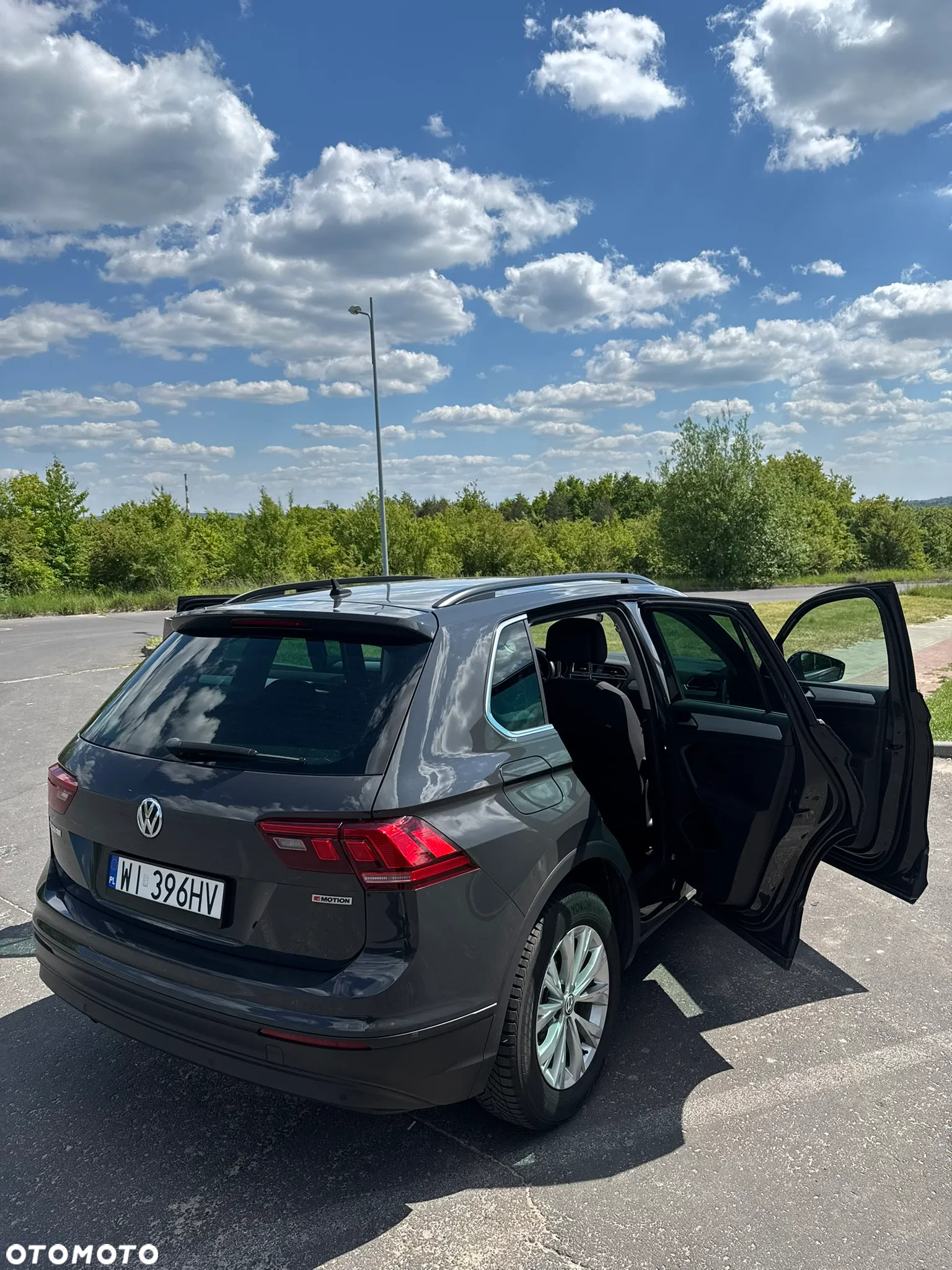 Volkswagen Tiguan 2.0 TDI BMT SCR 4Mot Comfortline - 23