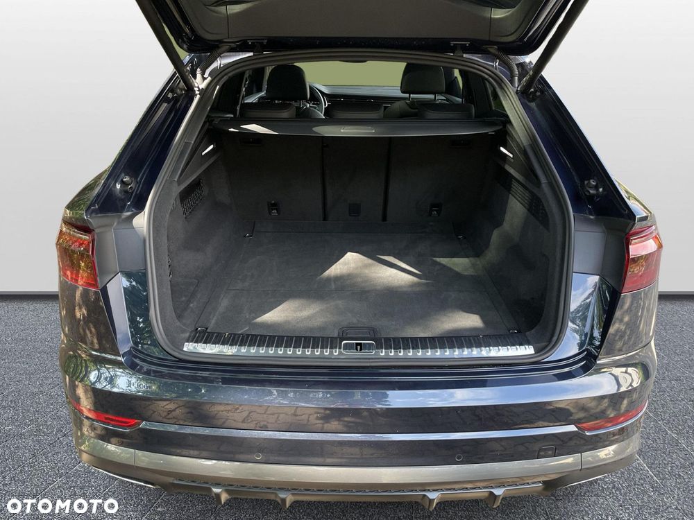 Audi Q8 - 21